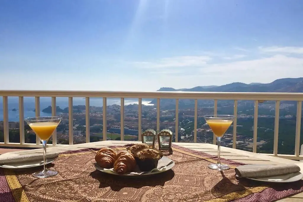 Seaview And Sun All Day Long In Los Pinos, Almunecar, Andalusia